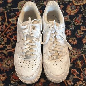 Nike Classic White Air Force Sneakers
